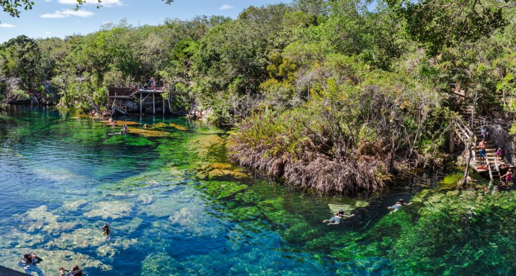la ruta de los cenotes en la riviera maya
