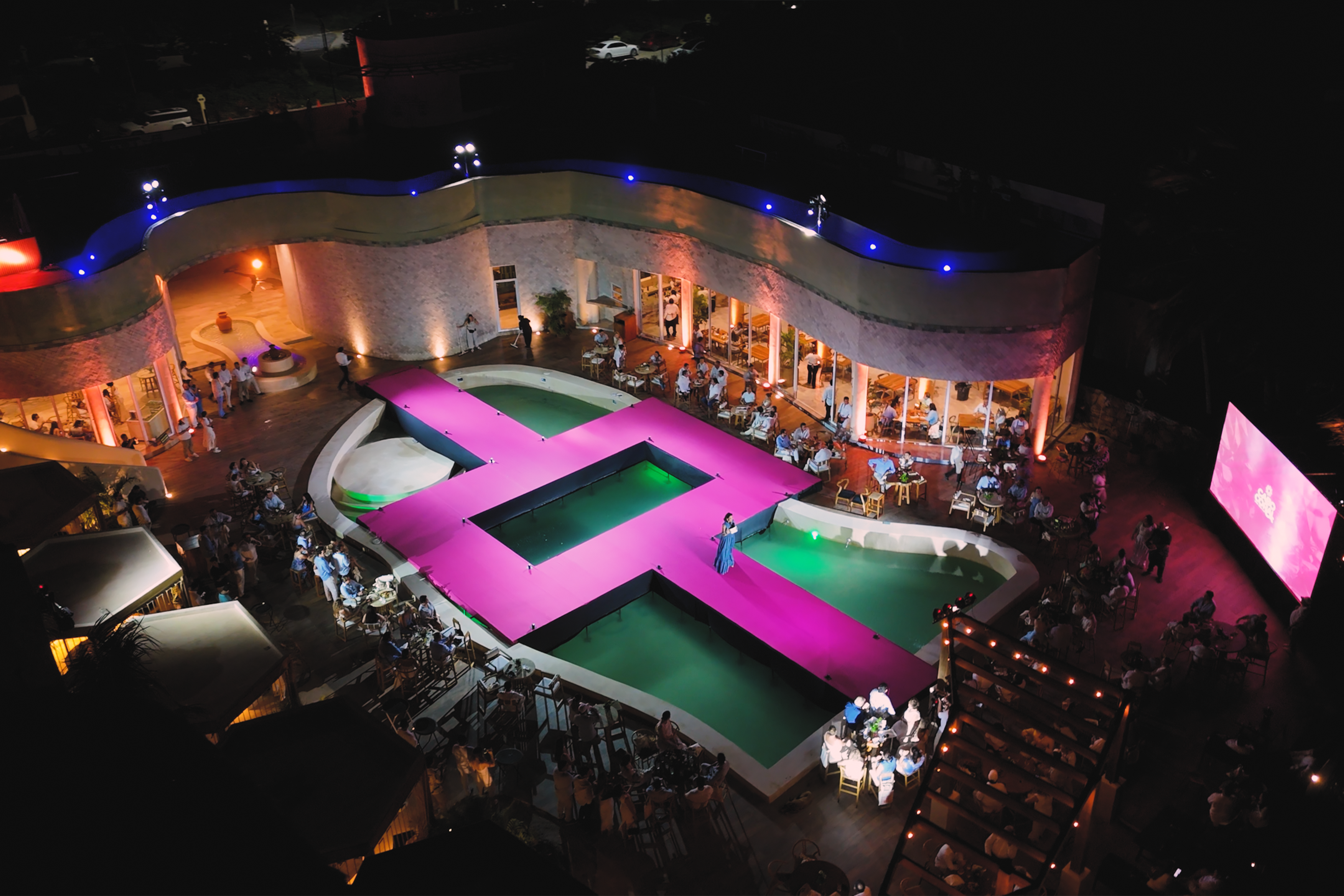 Opening La Punta Beach Club, un oasis de ensueño en Cabo Coral